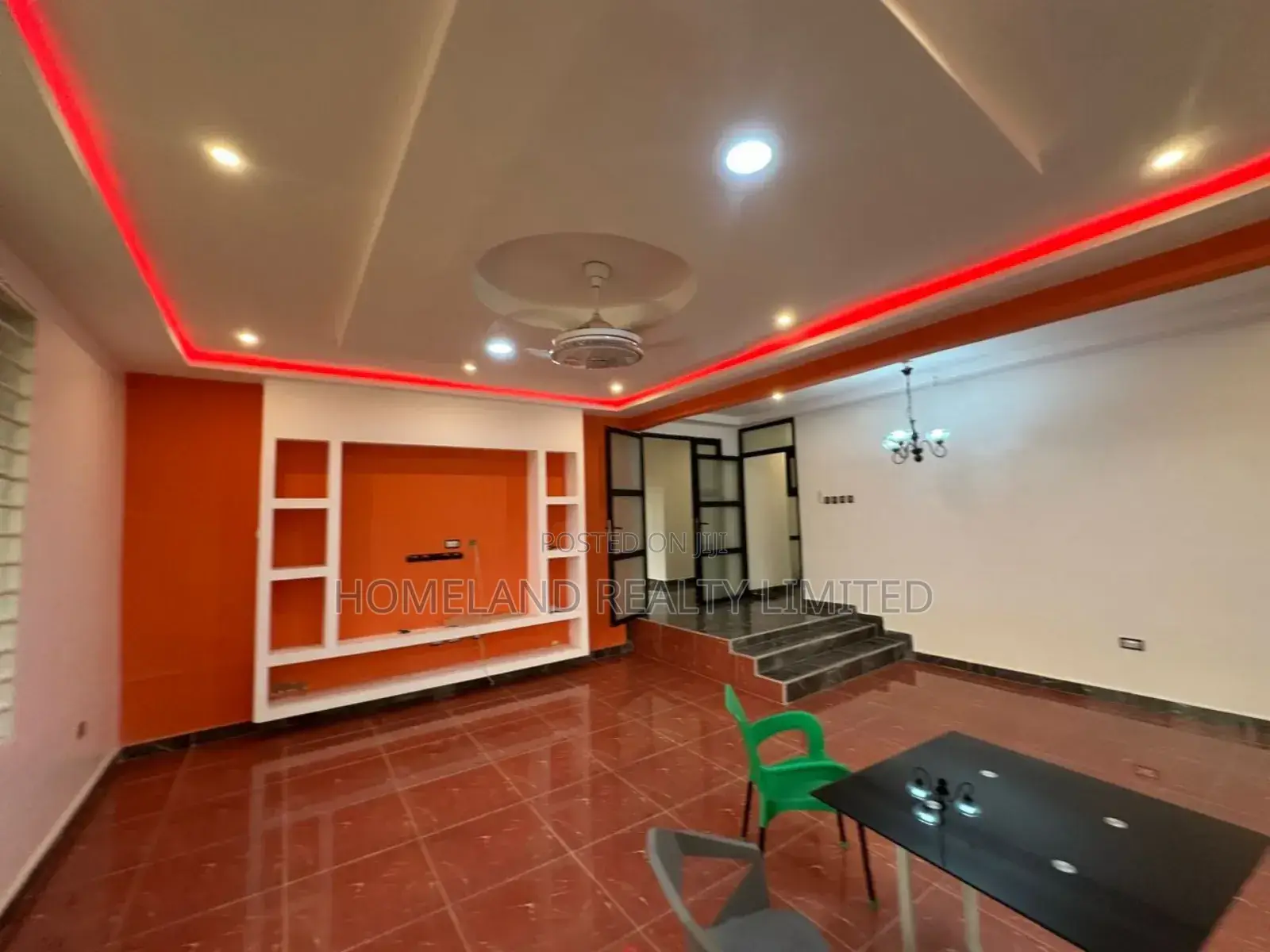 4bdrm Duplex in Ghana Flag, Oyarifa for rent
