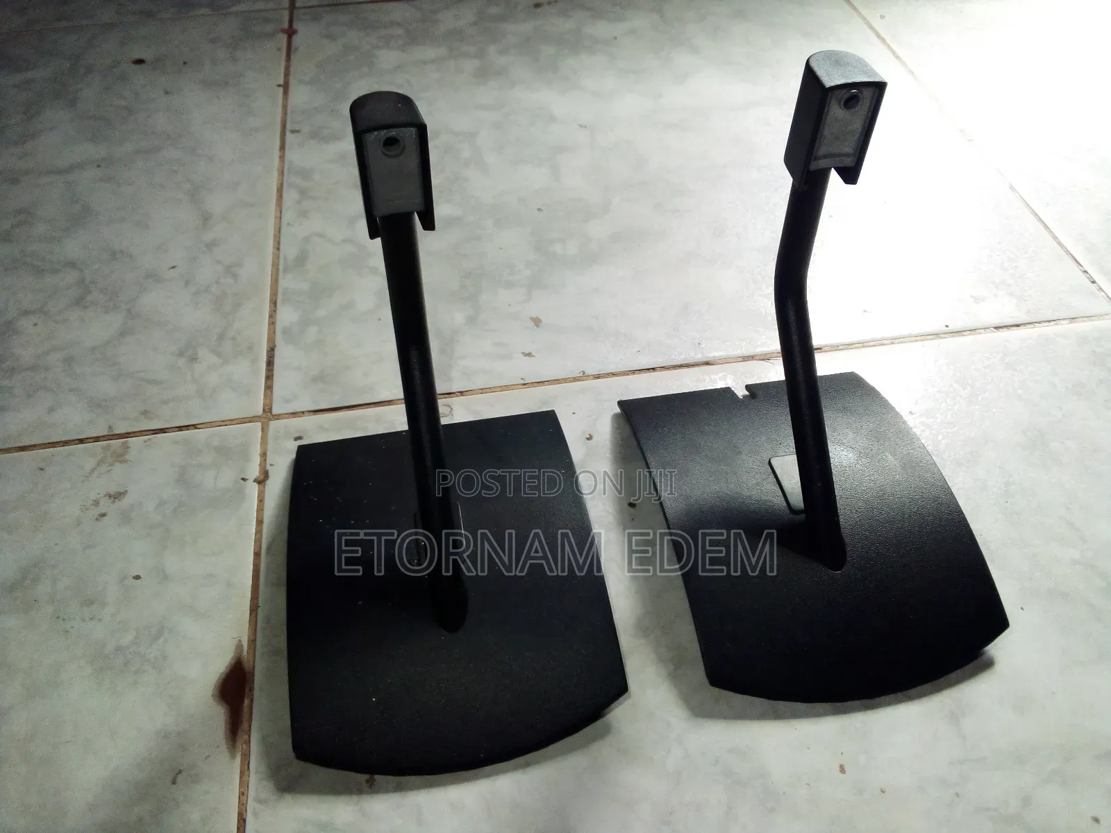 5 Bose Cube Surround Speakers
