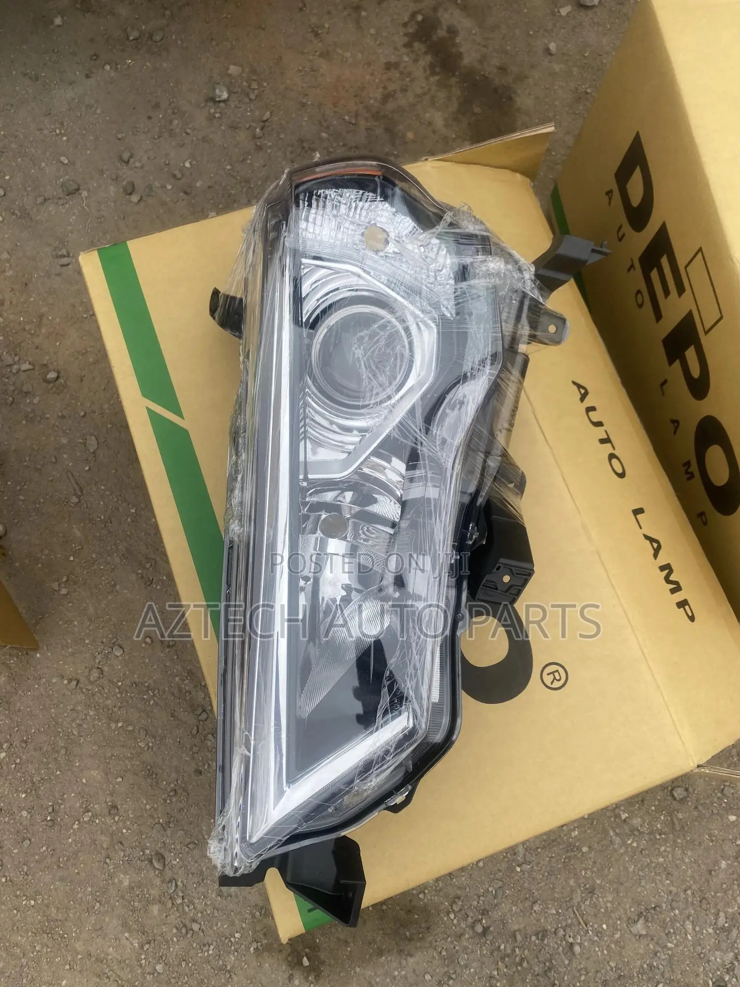 Toyota 4runner 2014,2015,2016,2017 Headlights