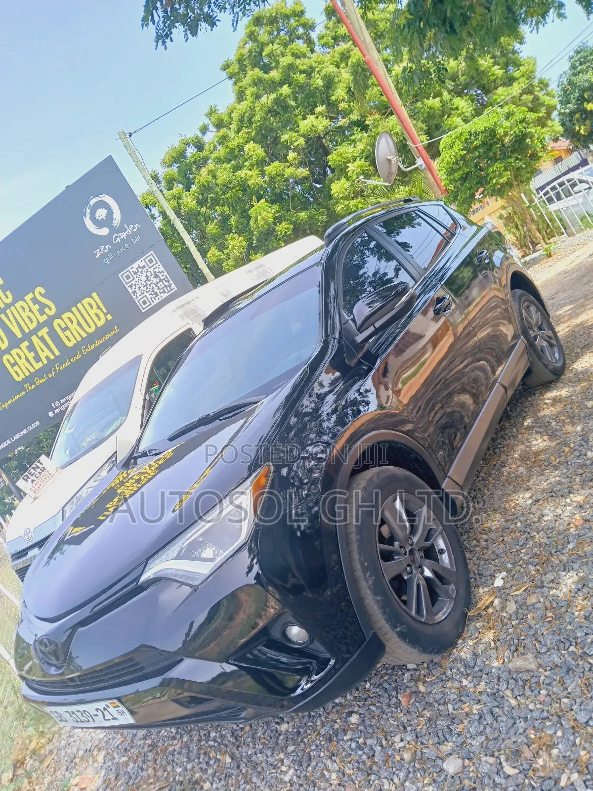 Toyota RAV4 XLE AWD (2.5L 4cyl 6A) 2016 Black