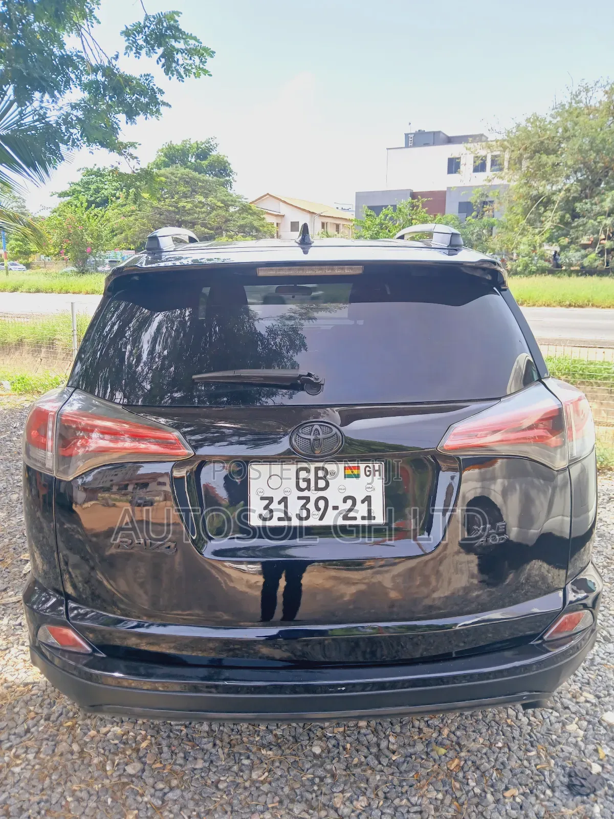 Toyota RAV4 XLE AWD (2.5L 4cyl 6A) 2016 Black