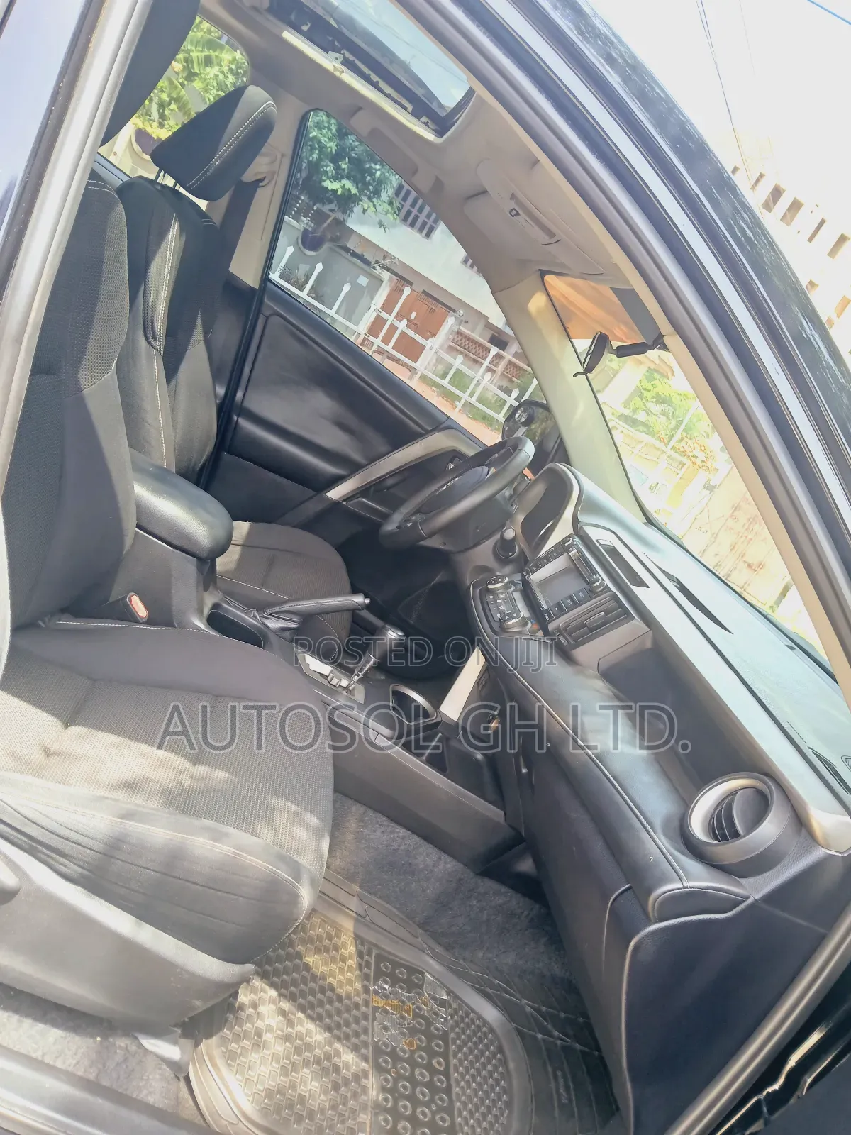 Toyota RAV4 XLE AWD (2.5L 4cyl 6A) 2016 Black