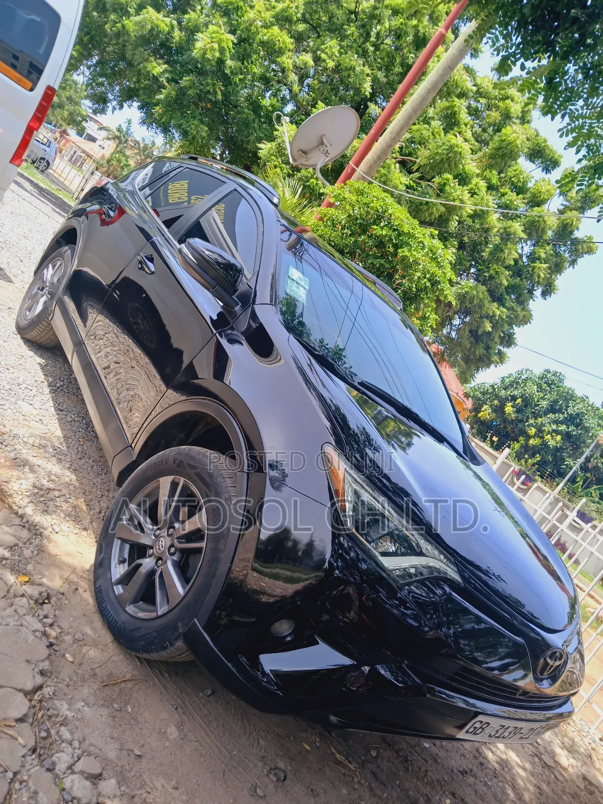 Toyota RAV4 XLE AWD (2.5L 4cyl 6A) 2016 Black