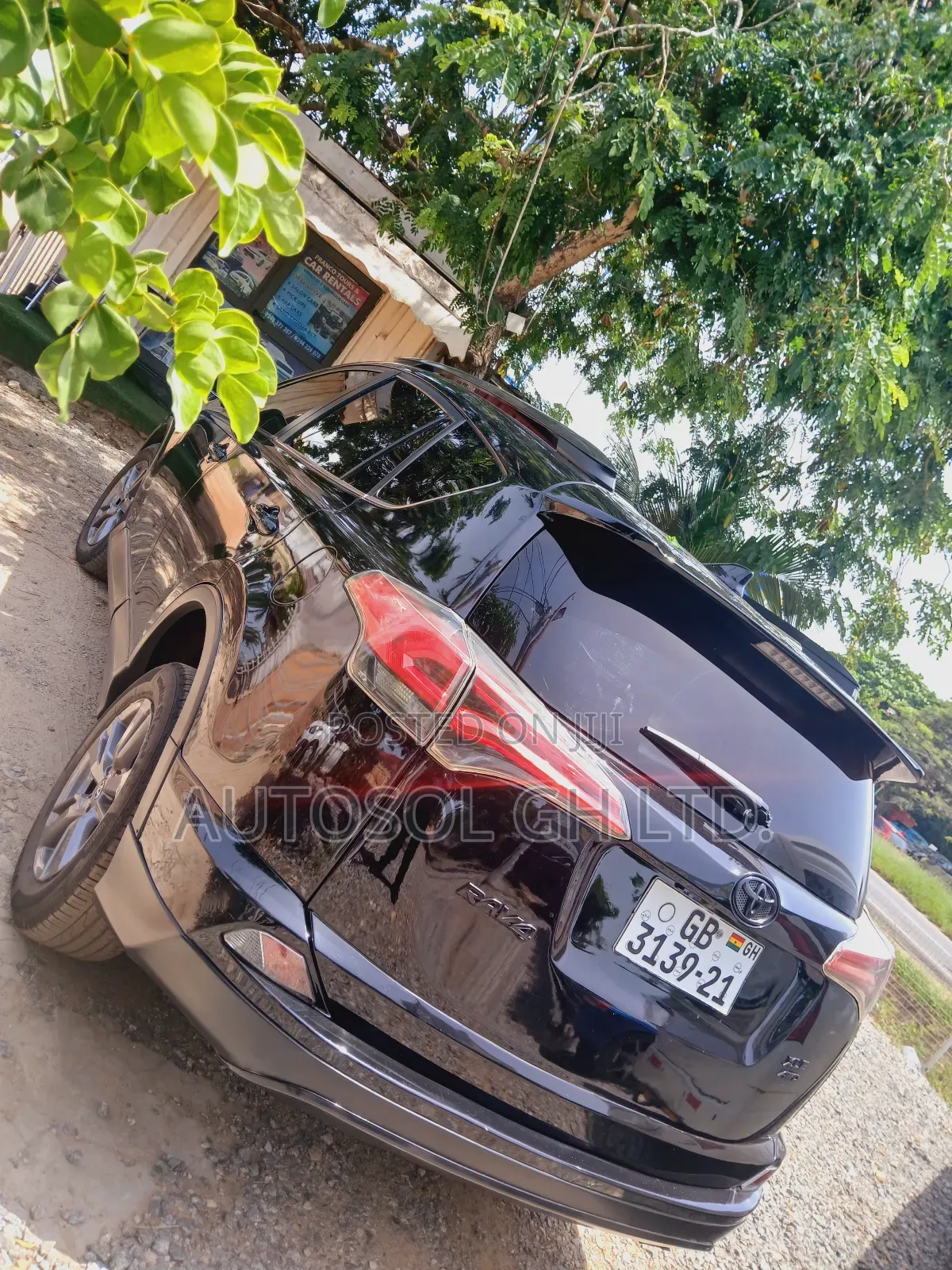 Toyota RAV4 XLE AWD (2.5L 4cyl 6A) 2016 Black