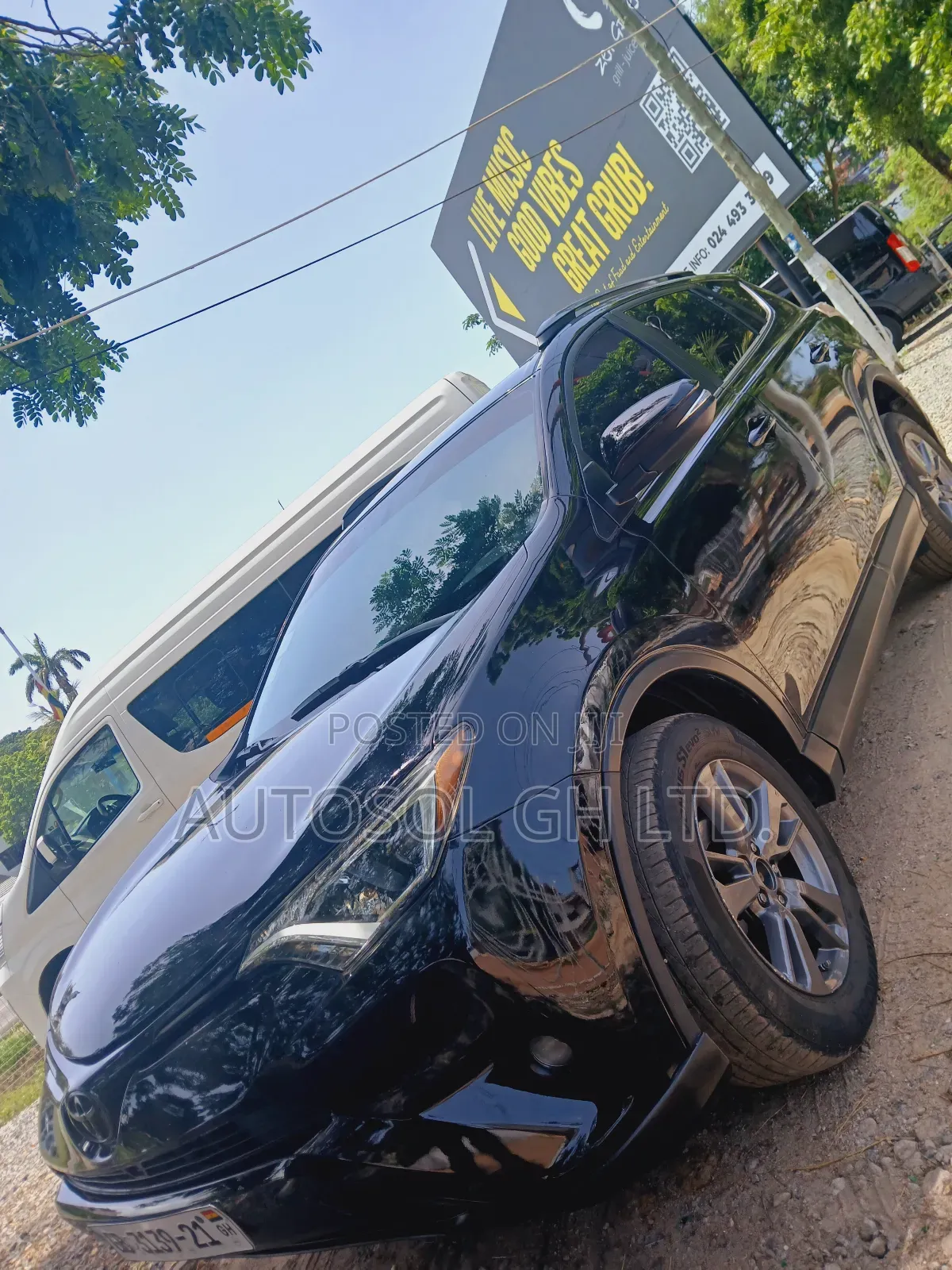 Toyota RAV4 XLE AWD (2.5L 4cyl 6A) 2016 Black