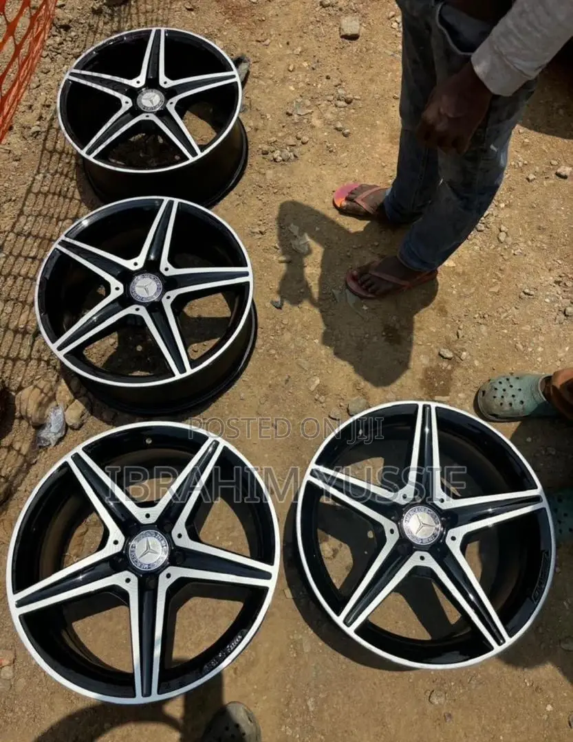 Mercedes Rim Set