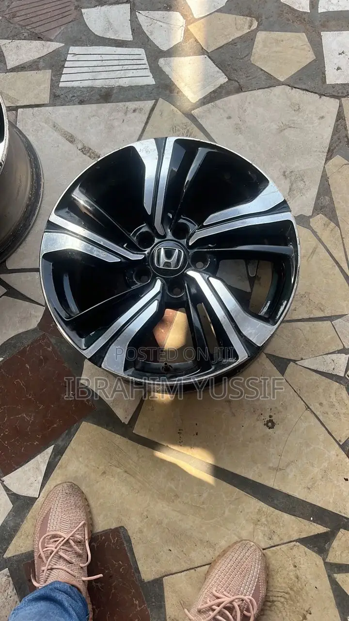 Honda Civic Rim 17