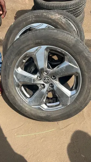 Toyota Rav4 Rim 18