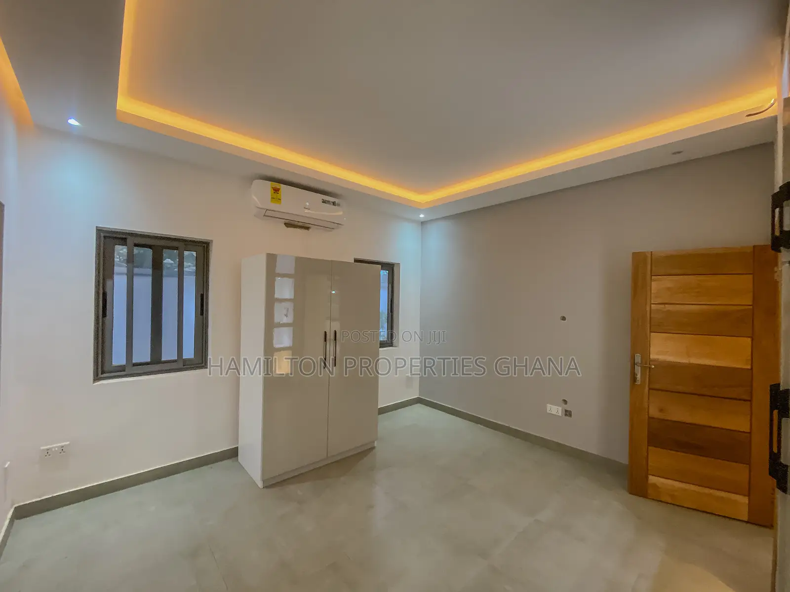 3bdrm House in Shell Road, Adenta for rent