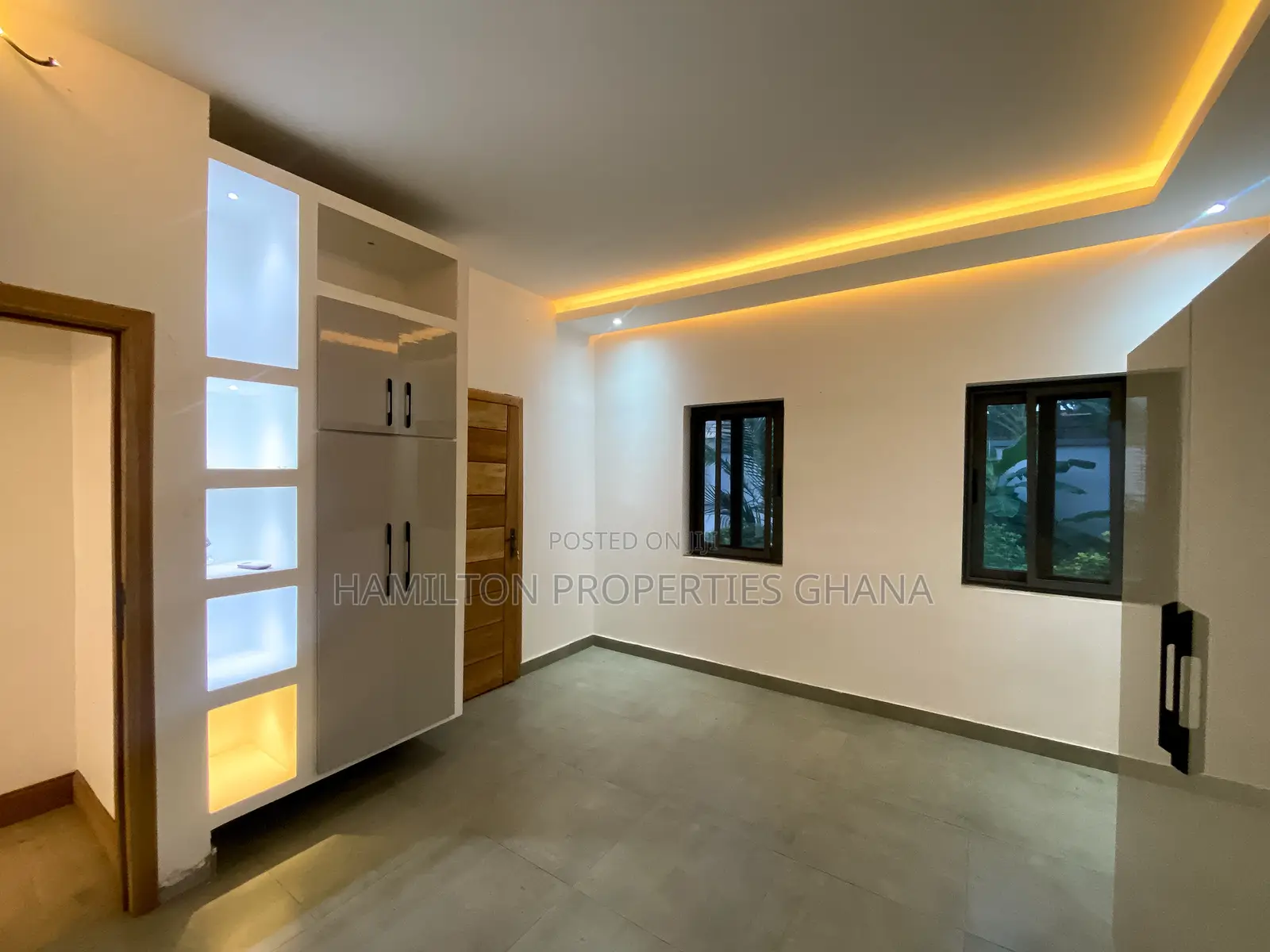 3bdrm House in Shell Road, Adenta for rent