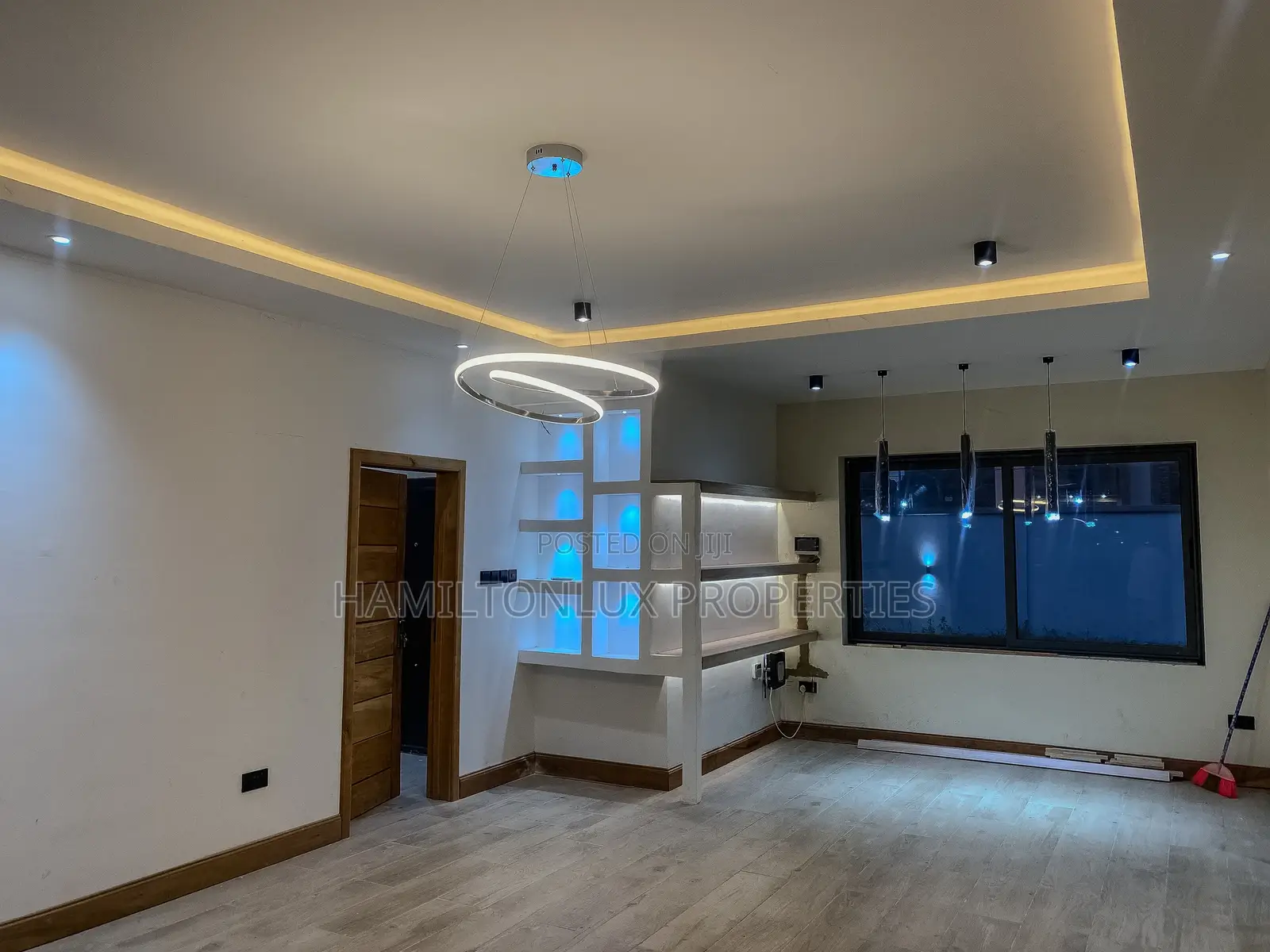 3bdrm House in Shell Road, Adenta for rent