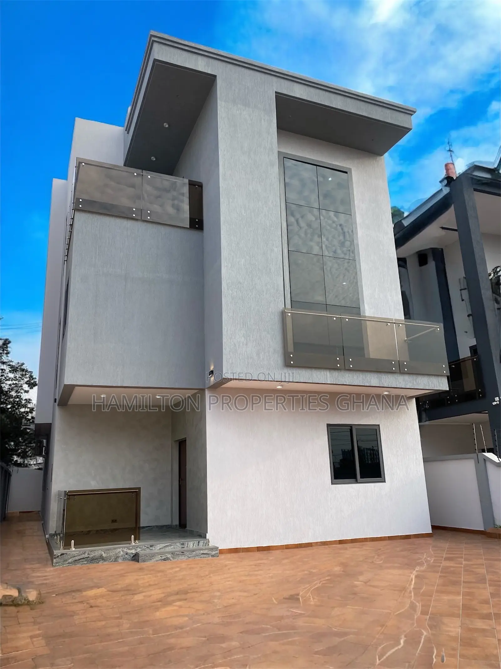 4bdrm Mansion in East Legon Lagos for rent