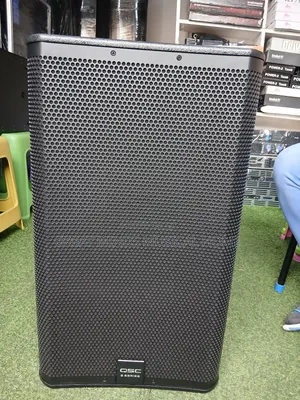 QSC E115 Quality Short Range Speakers (Pair?