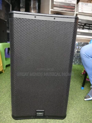 QSC E115 Quality Short Range Speakers (Pair?
