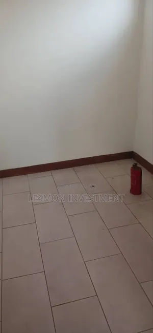 4bdrm Duplex in Cantonments for sale