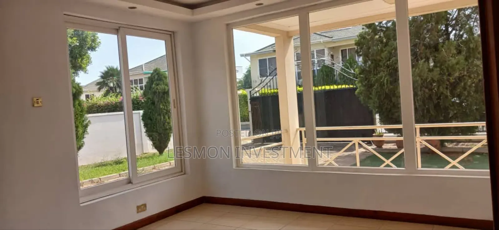 4bdrm Duplex in Cantonments for sale
