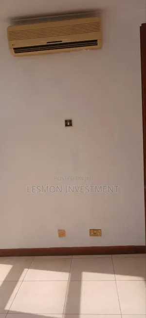 4bdrm Duplex in Cantonments for sale