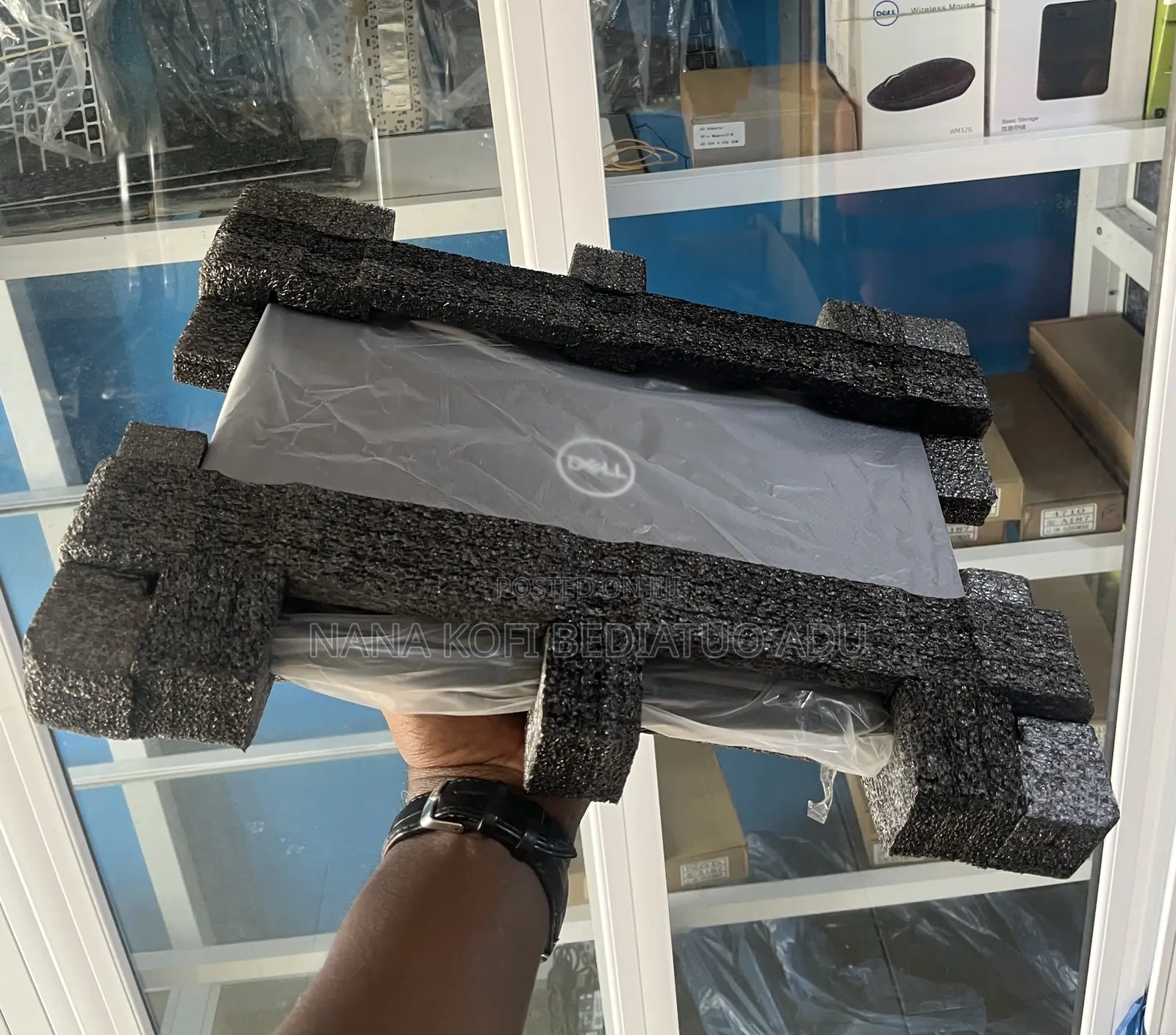 New Laptop Dell Latitude 7400 8GB Intel Core i5 SSD 256GB