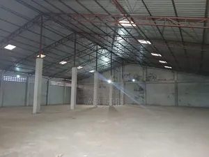 Warehouse at Nkransa Santasi Obuasi Road Kumasi