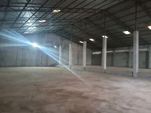 Warehouse at Nkransa Santasi Obuasi Road Kumasi