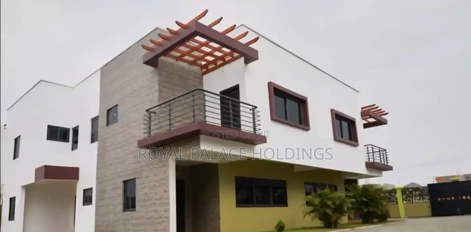 4bdrm Duplex in Adjiriganor for rent