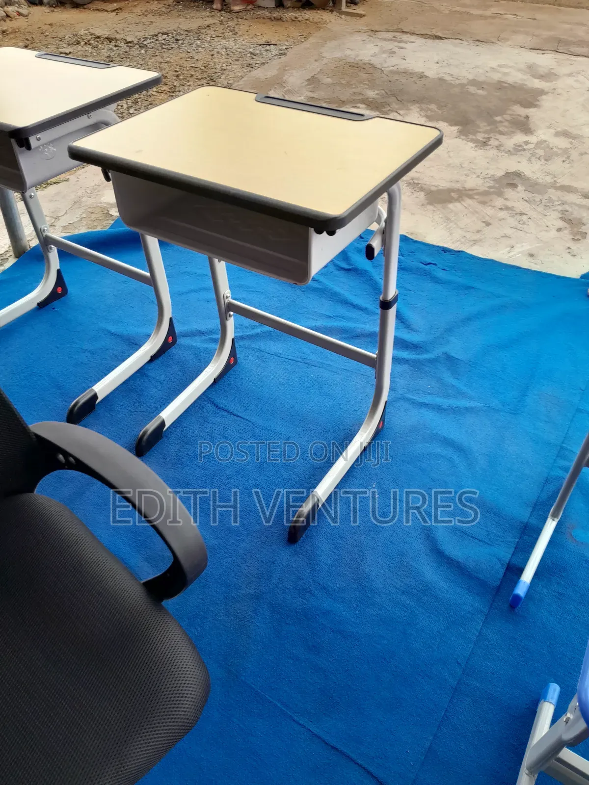 Nash Study Desk