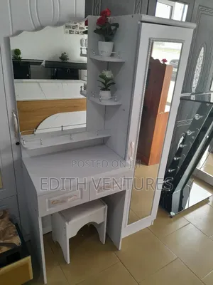Hettys Dressingroom Mirror Set