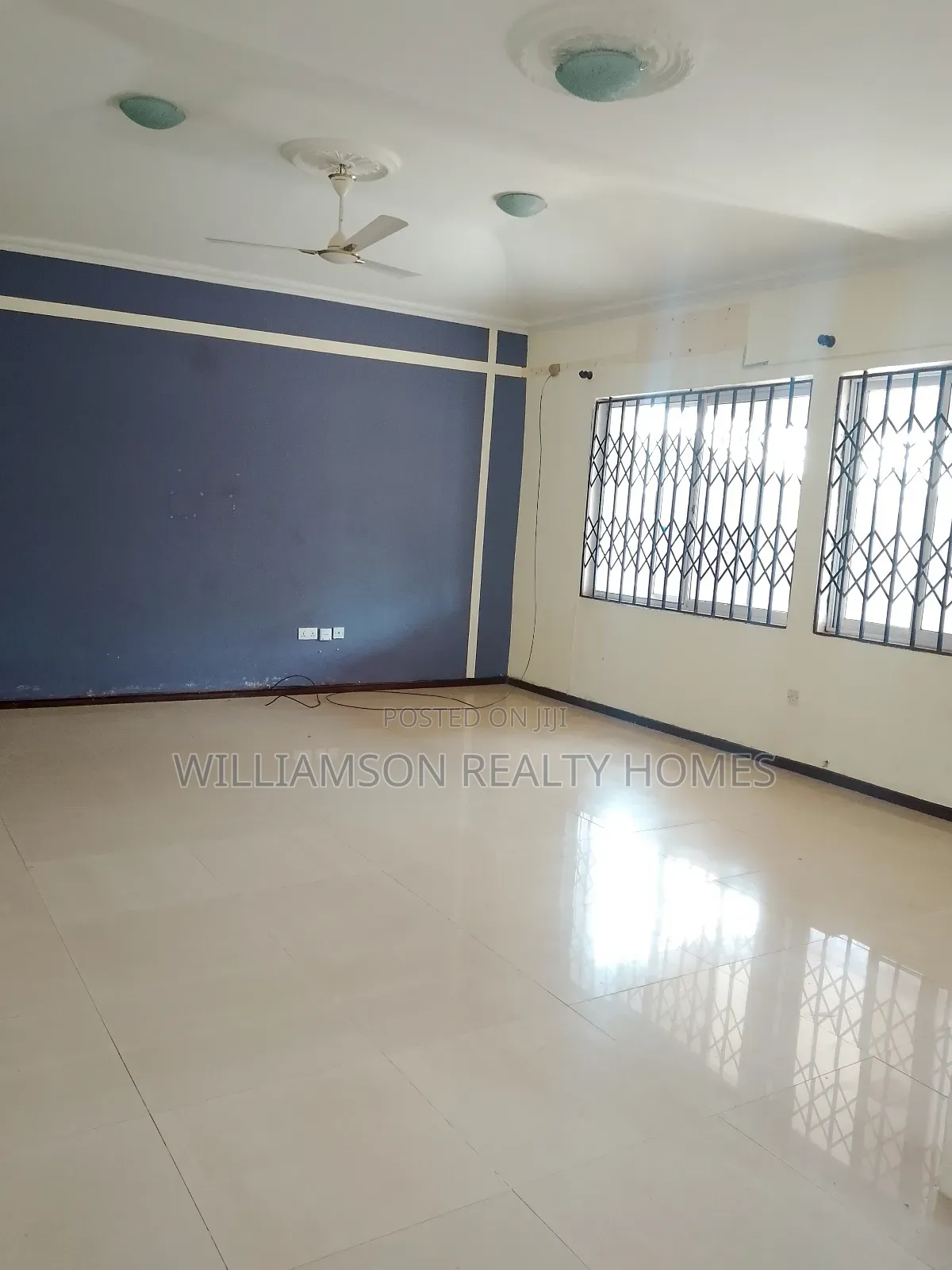 2bdrm House in Community 18 Area, Spintex for rent