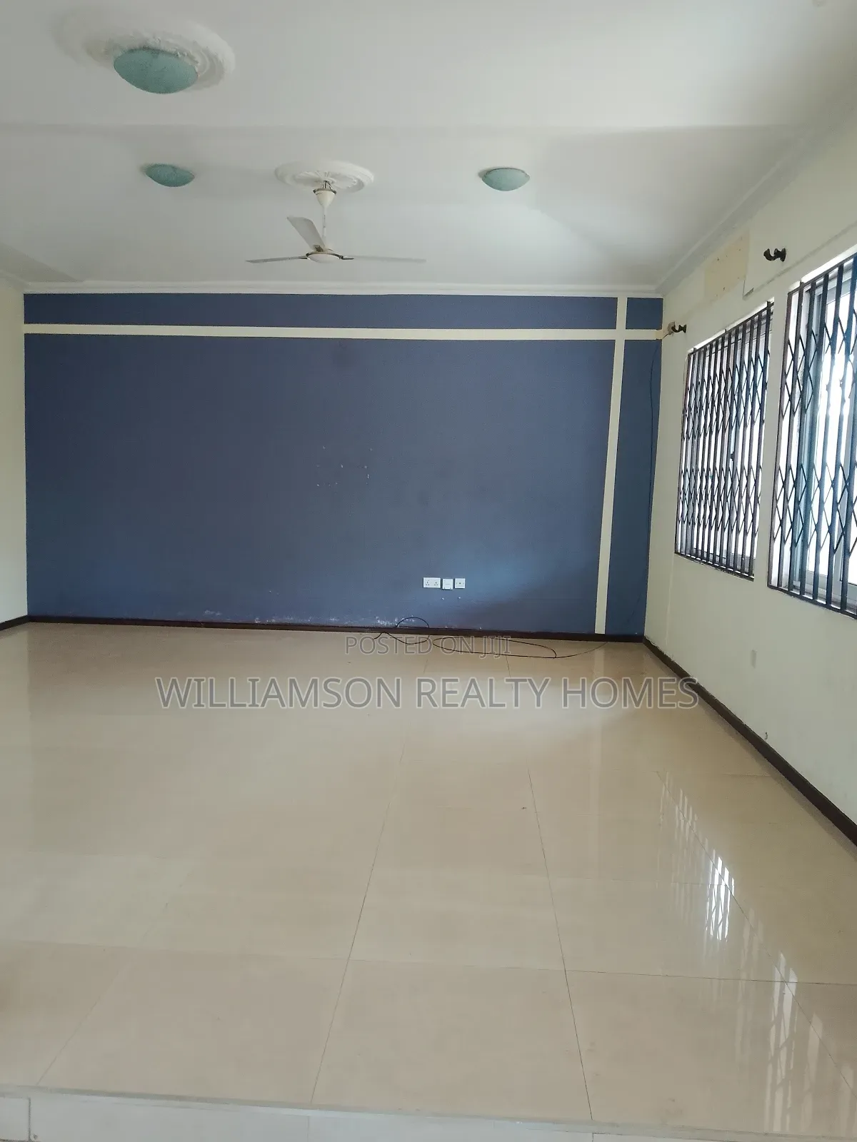 2bdrm House in Community 18 Area, Spintex for rent