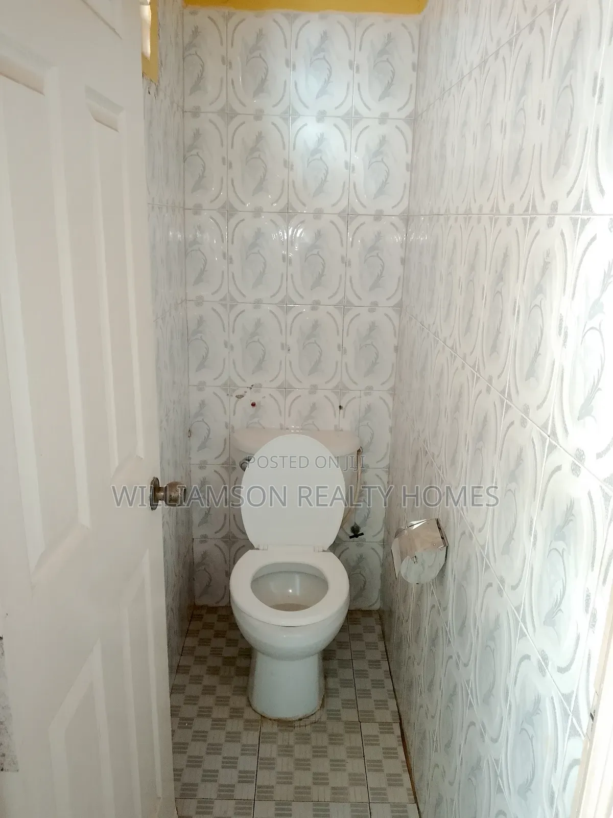 2bdrm House in Community 18 Area, Spintex for rent