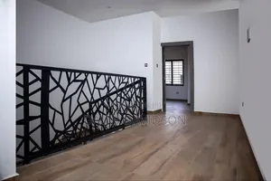 3bdrm Mansion in New 3 Bedroom Duplex, Tema Metropolitan for sale