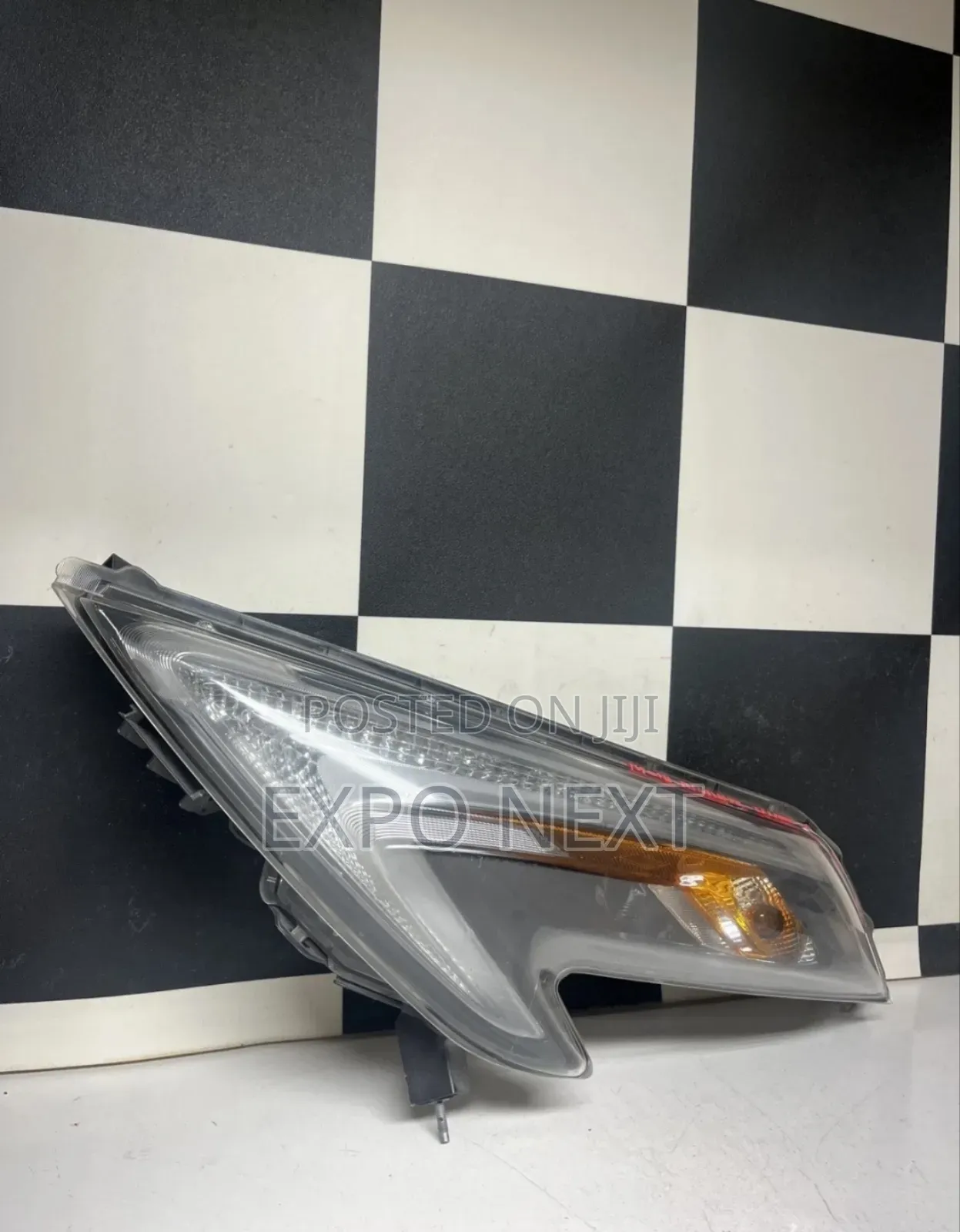 2014-2018 Nissan Juke Left Led Headlight Used