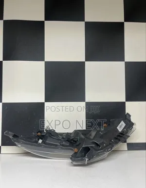 2014-2018 Nissan Juke Left Led Headlight Used