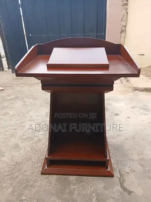 Wooden Pulpit (Brown)
