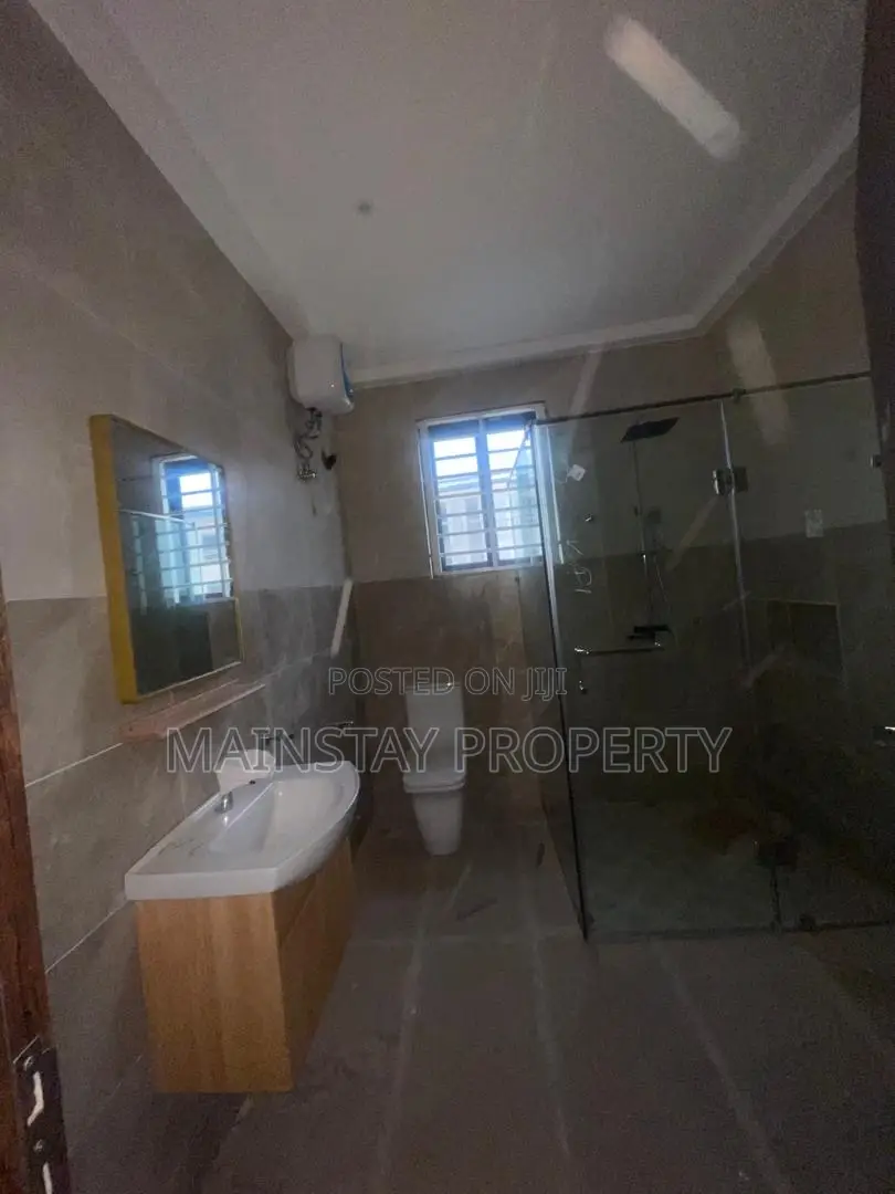 4bdrm House in Mainstay Estates, East Legon for sale