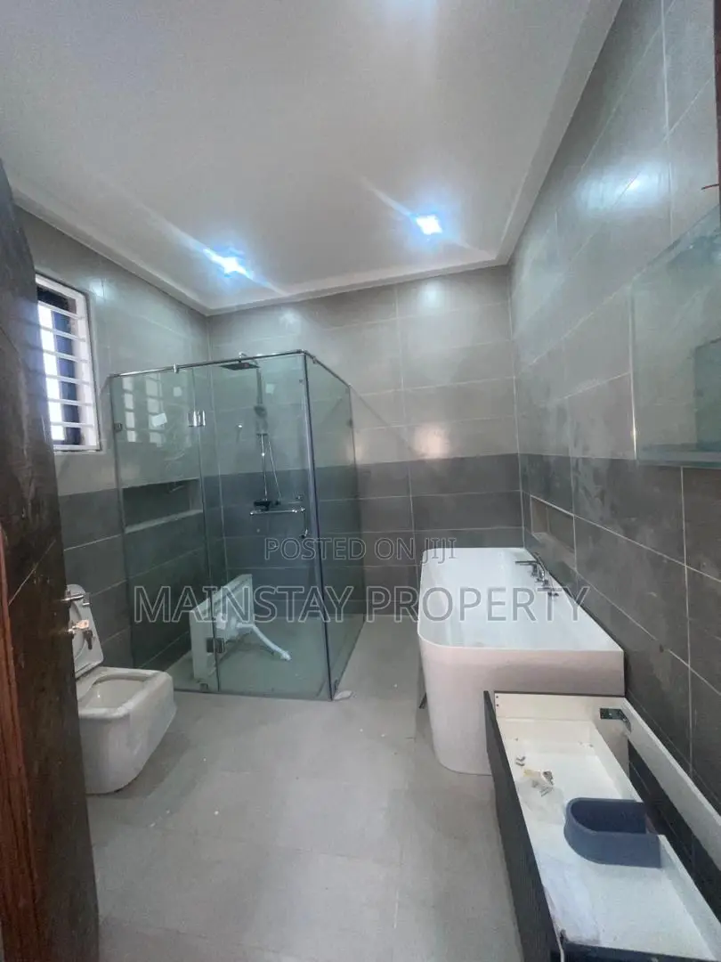4bdrm House in Mainstay Estates, East Legon for sale