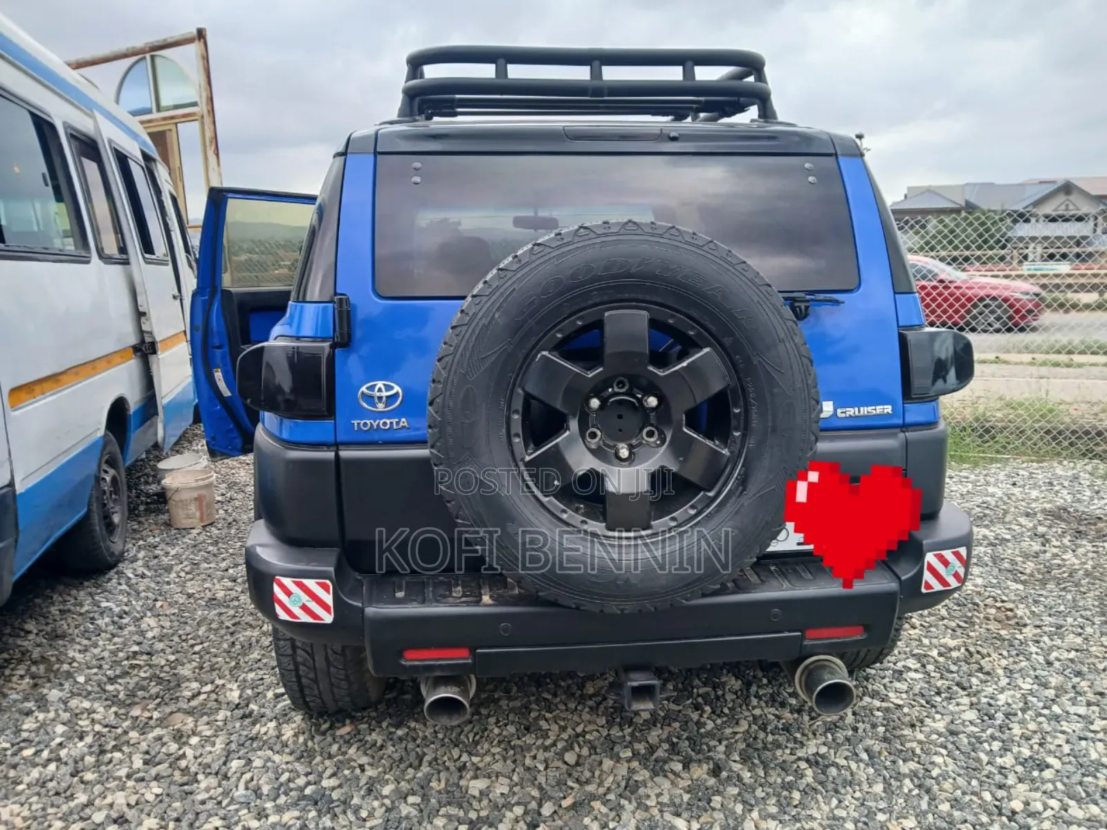 Toyota FJ Cruiser Base 4x4 2010 Blue