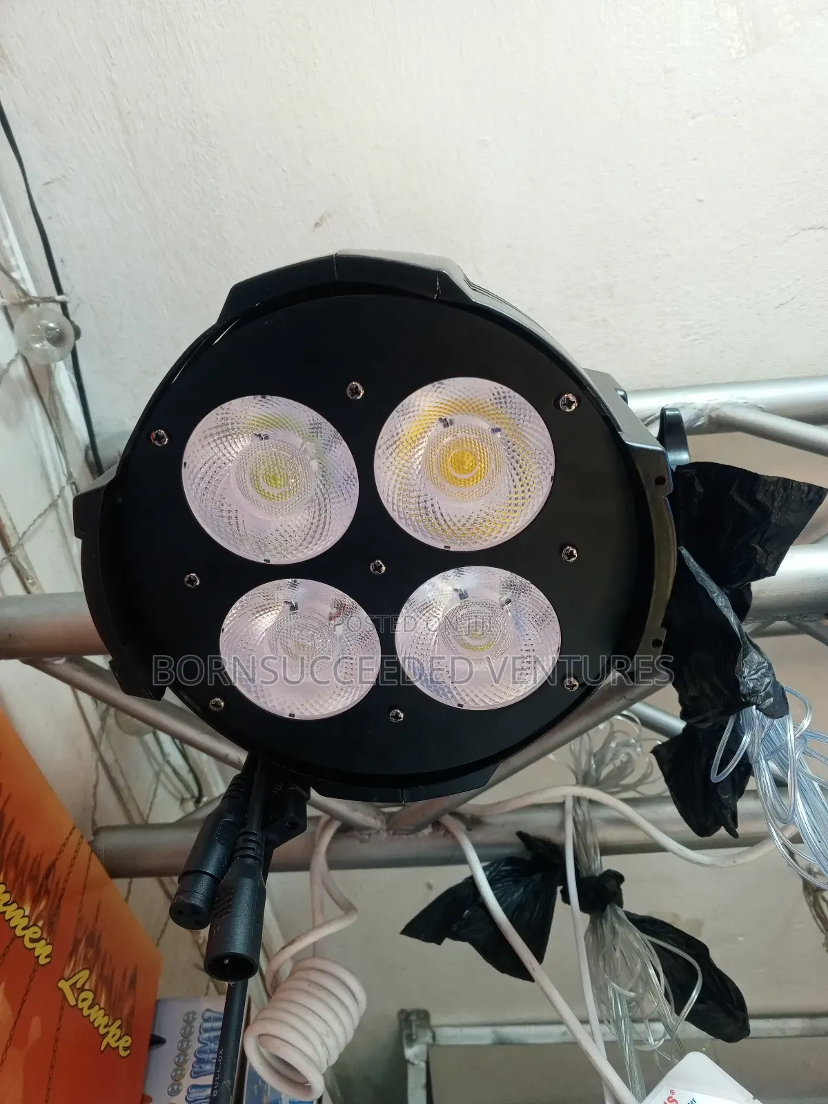 4 Eyes Cob Par Light