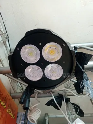 4 Eyes Cob Par Light