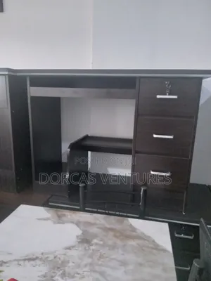 Salsa Office Desk