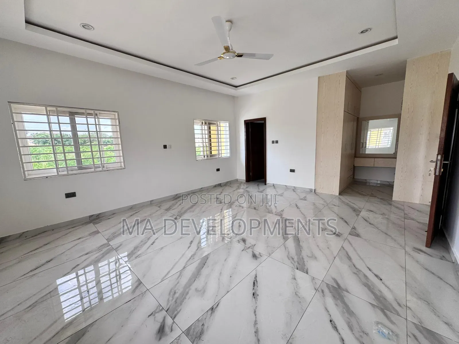 4bdrm House in Madev Realty, Lake Side Estate for rent
