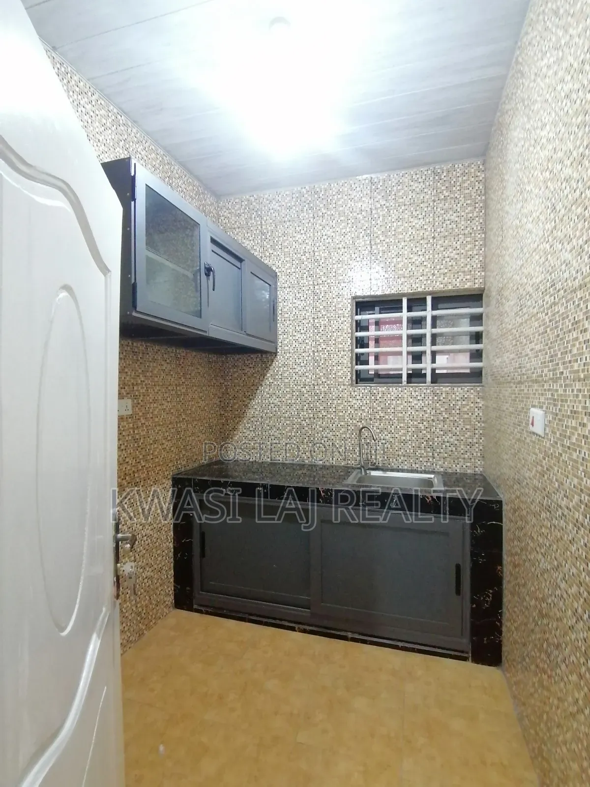 1bdrm Apartment in Tuba Kokrobite Beach, Weija for rent