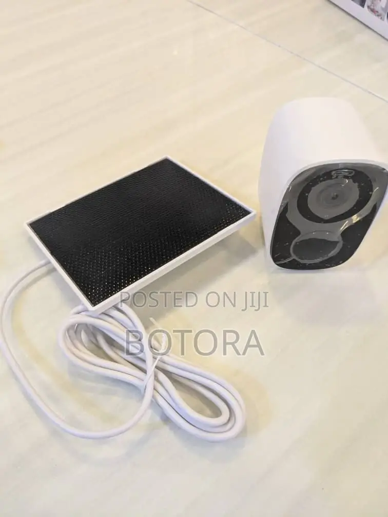 Solar-powered Camera Wifi