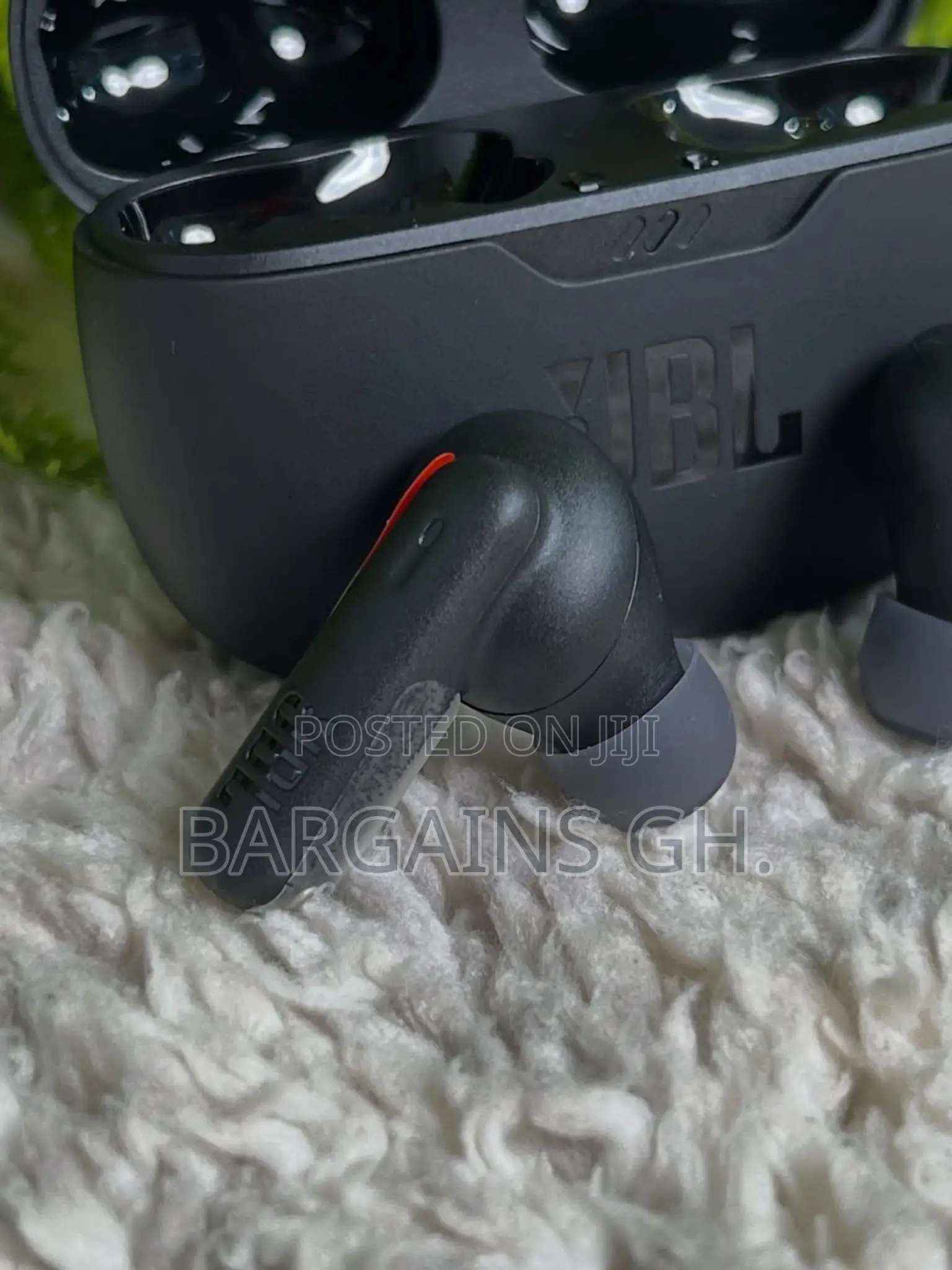 JBL Wave Beam Wireless Earbuds