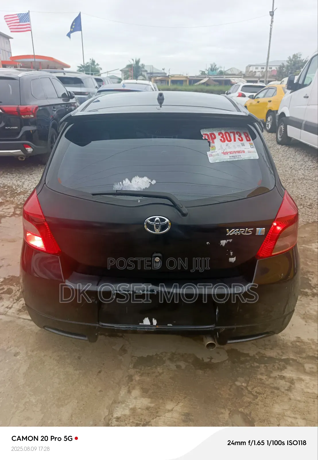 Toyota Yaris Base Hatchback 5dr 2010 Black