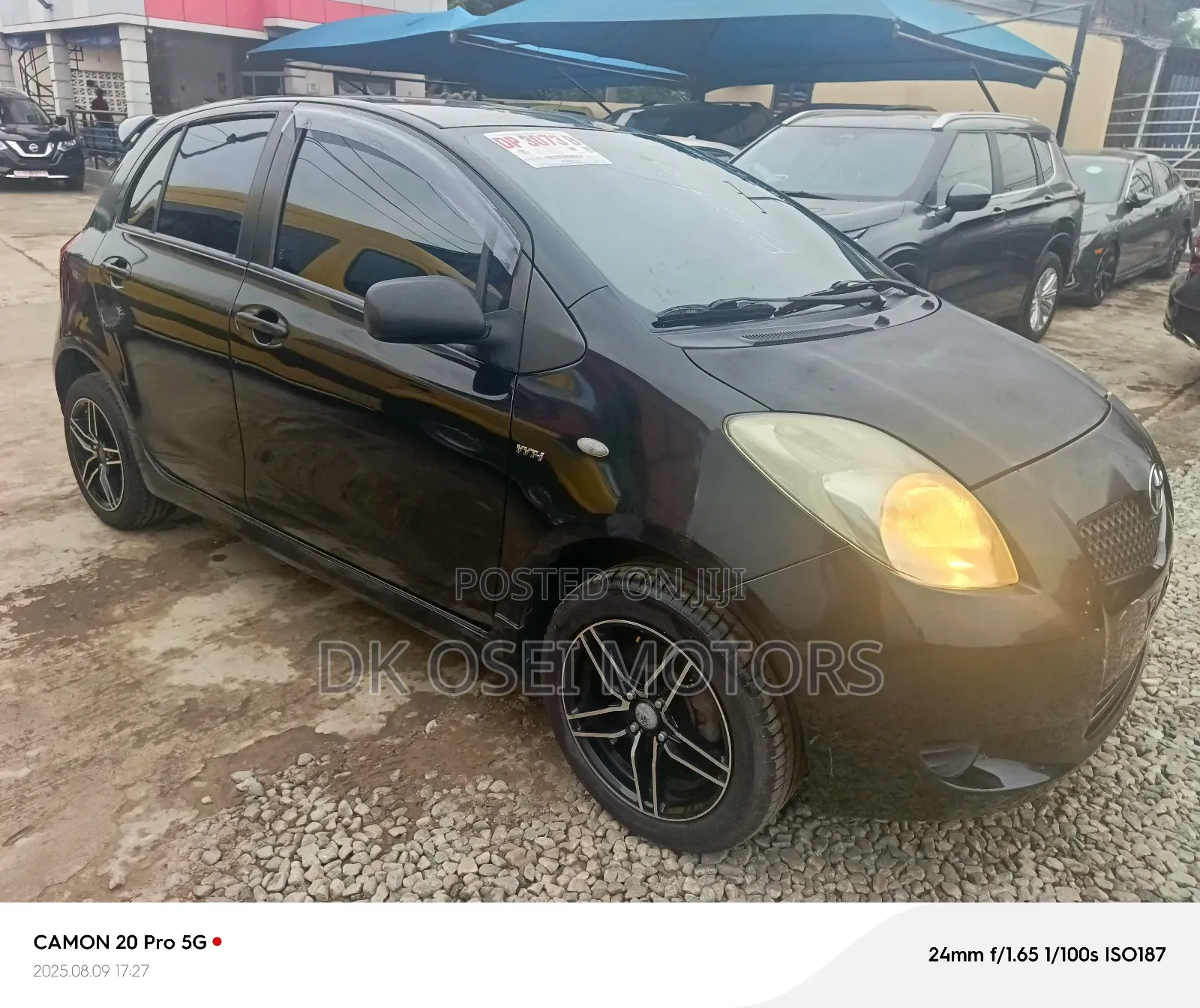 Toyota Yaris Base Hatchback 5dr 2010 Black