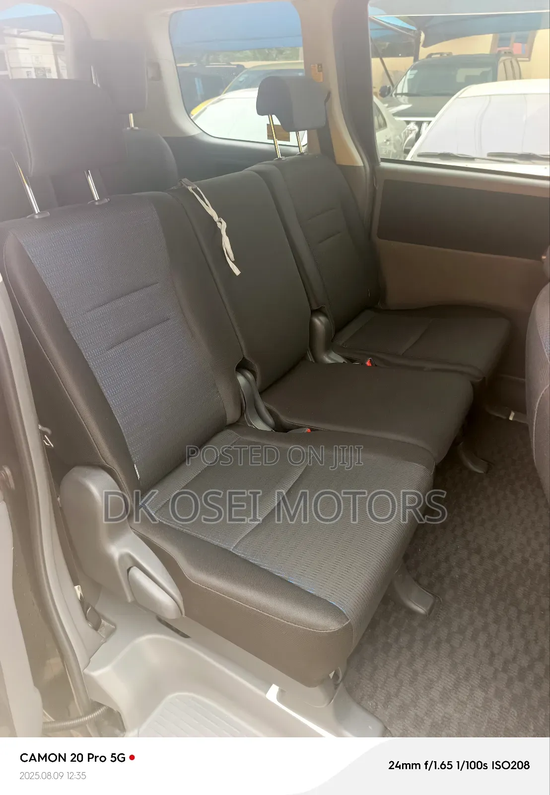 Toyota Voxy 2013 Black