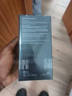 New Samsung Galaxy S20 128 GB