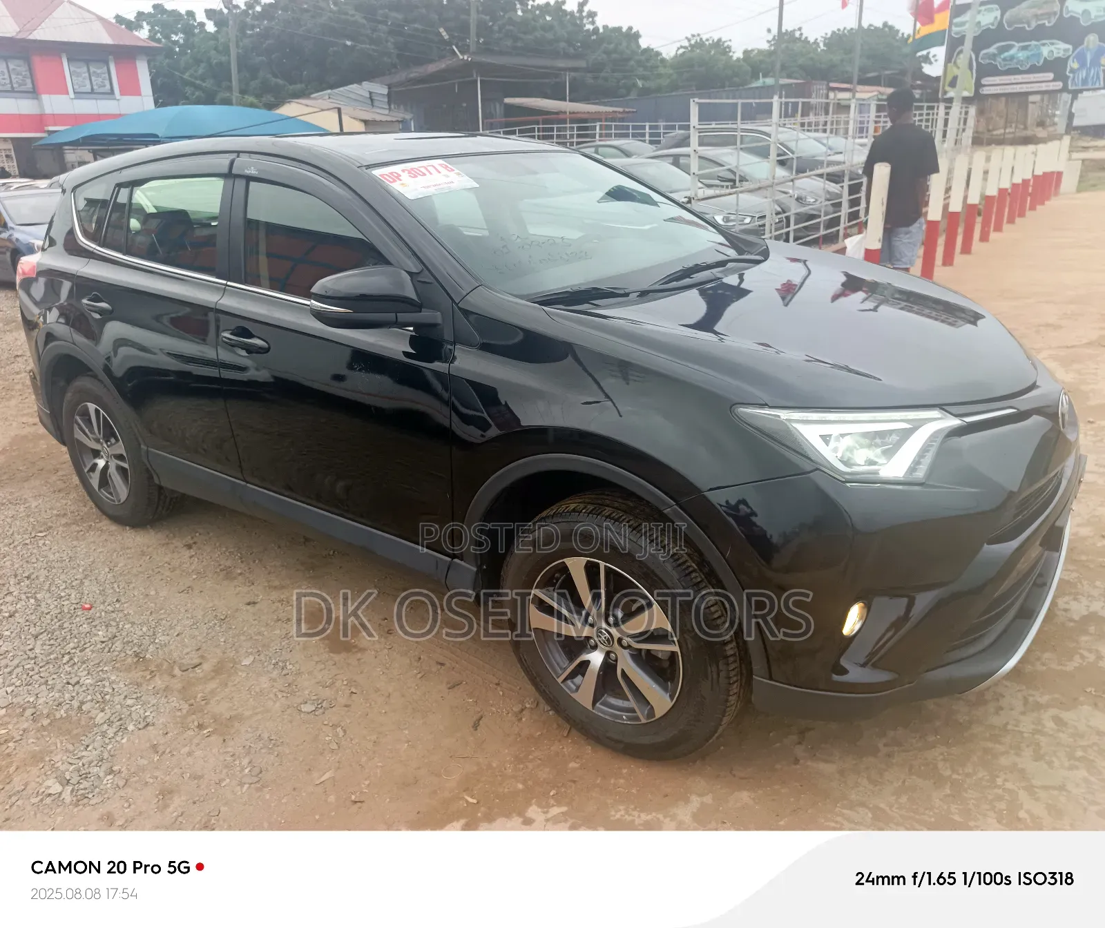 Toyota RAV4 SE 4dr SUV AWD (2.5L 4cyl 6A) 2018 Black