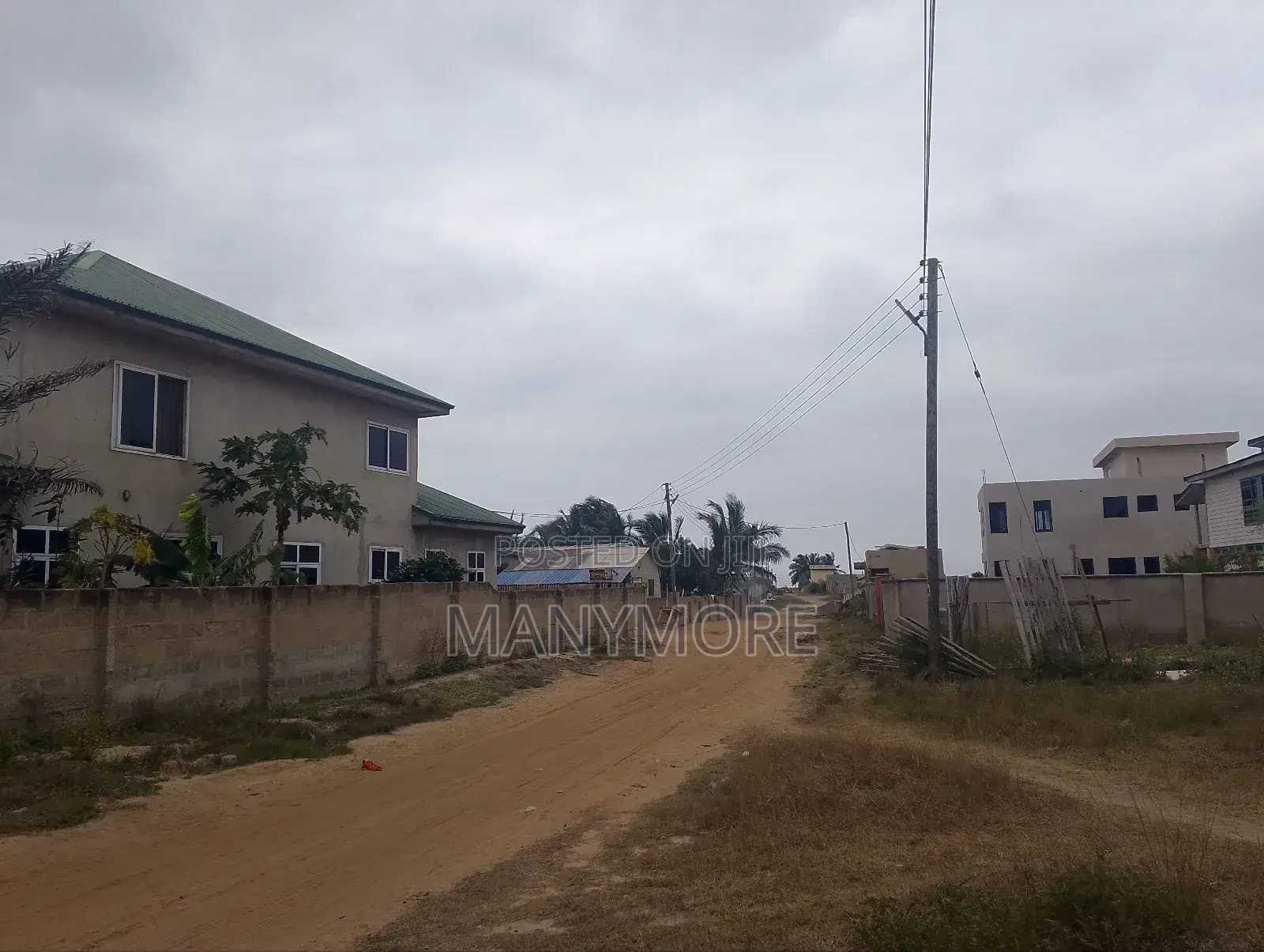 Furnished 4bdrm Villa in Ningo-Prampram for sale